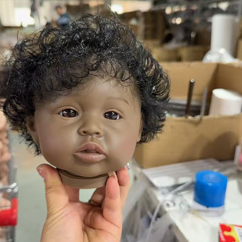 طقم دمية ريبورن جانيت بشرة داك - مراجعة Baby Products Hair وسعره
